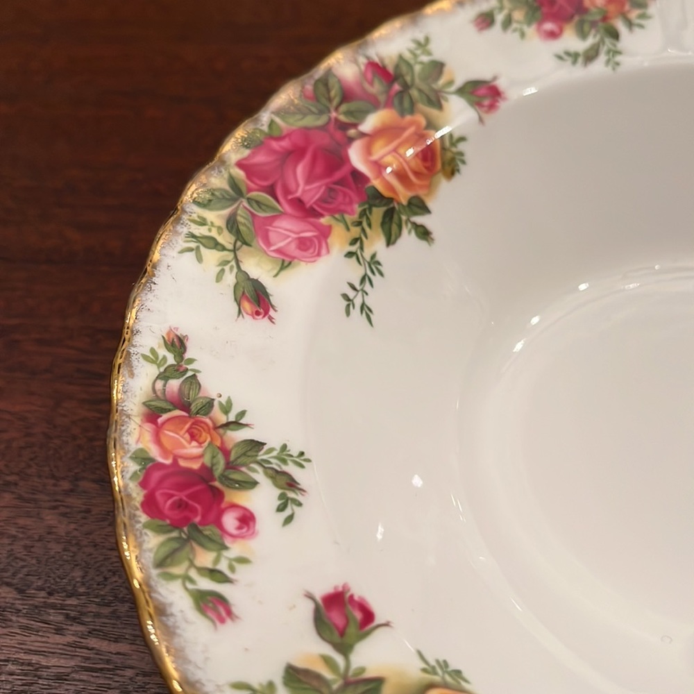 Royal Albert Country Rose Bowl. Bone China from England - Picture 3 of 4